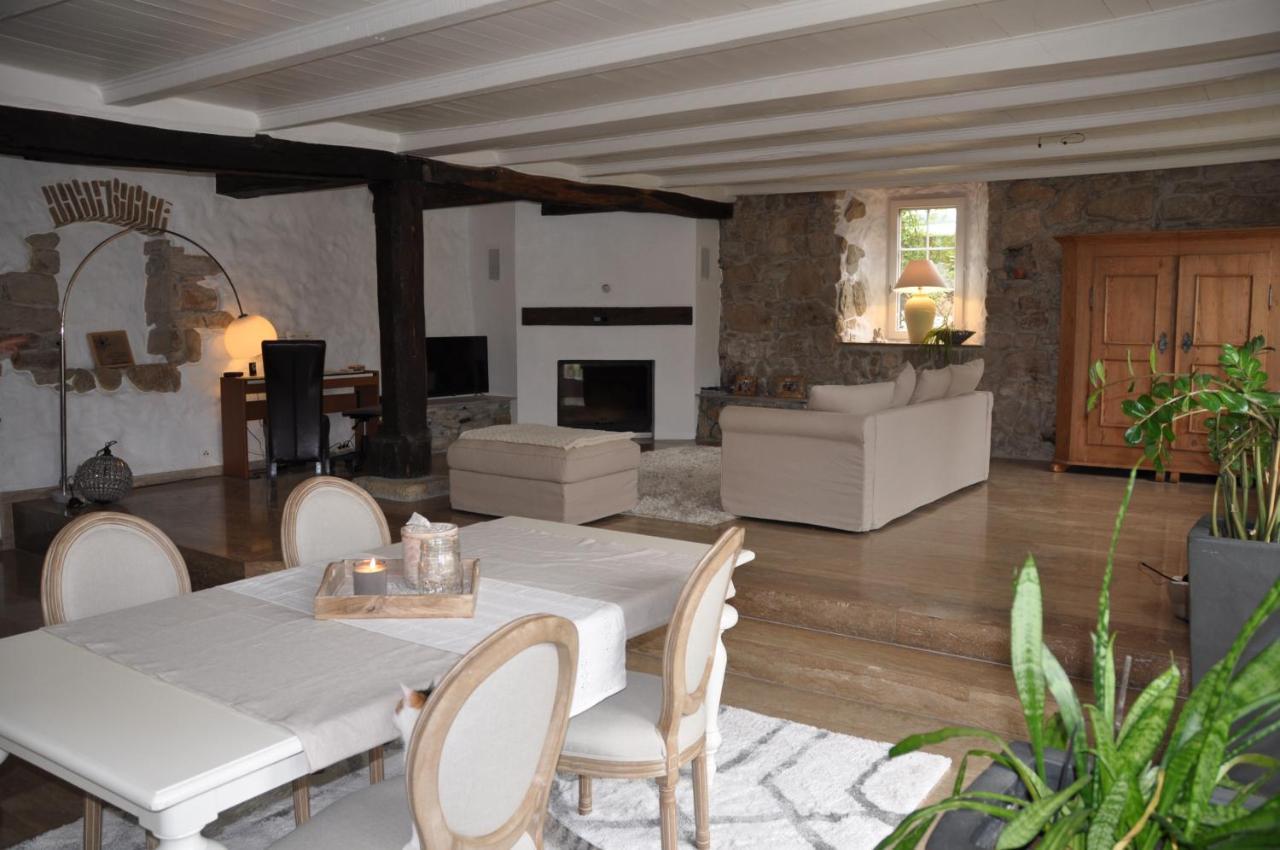 Maison De Charme "Le Moulin D'Hagenthal" - Chambre Romantique Apartment Exterior foto
